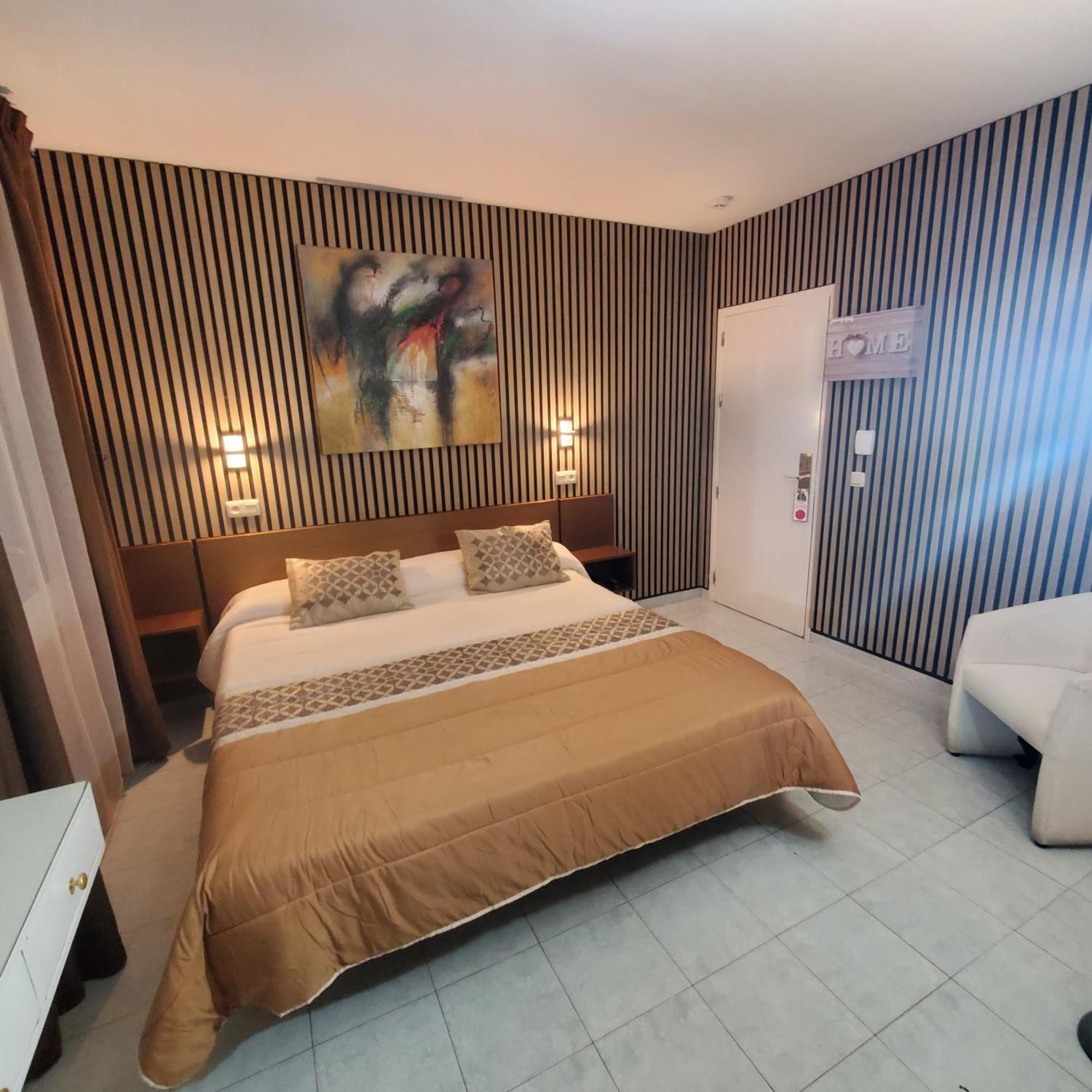 Ampuria Inn Empuriabrava Eksteriør billede